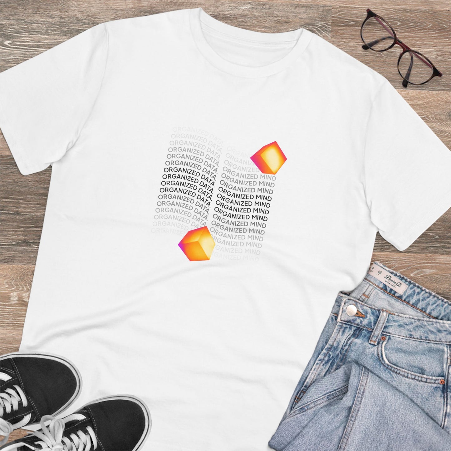 T-shirt 'Organized Data, Organized Mind' with Cubes